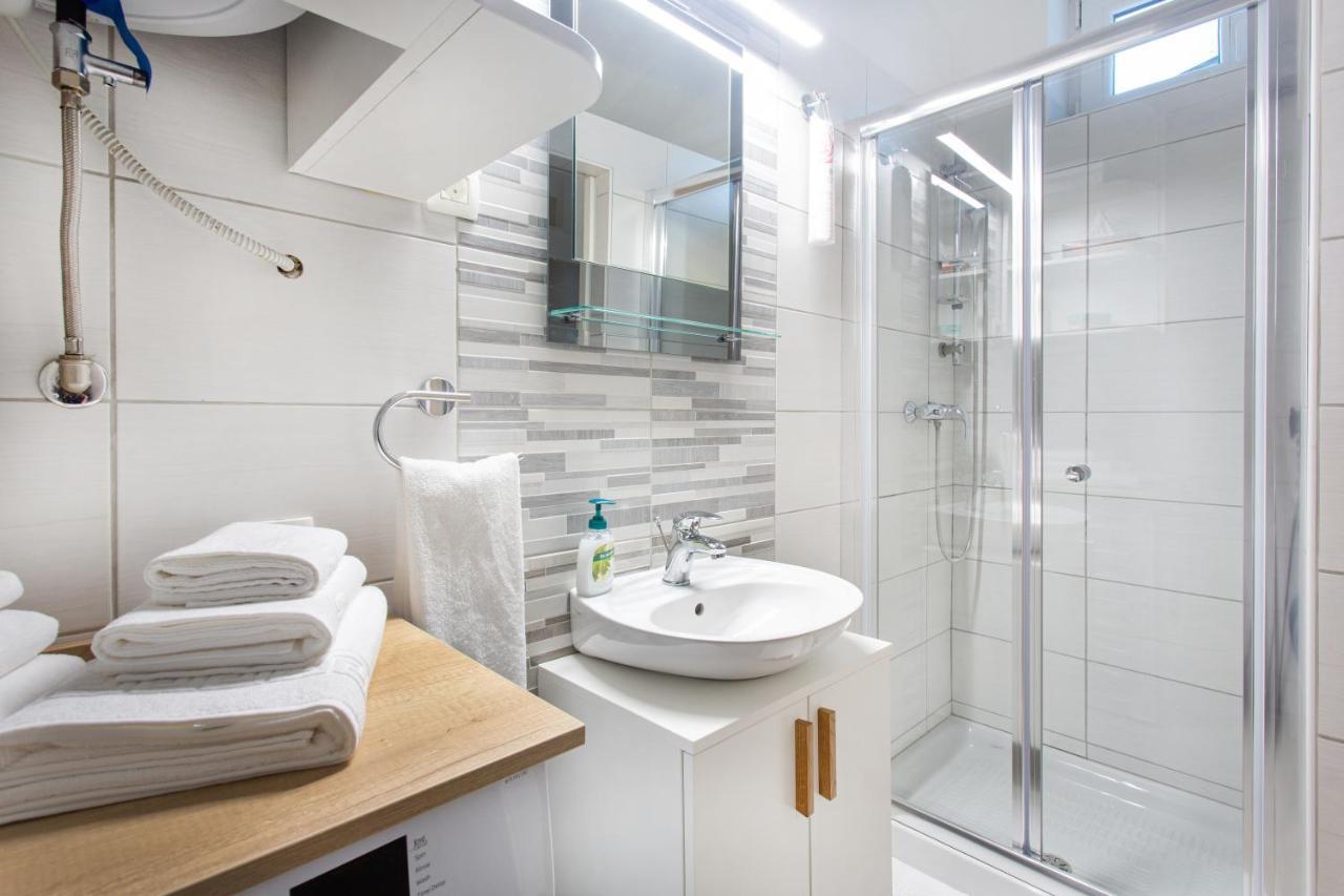 Apartments Tivoli Ljubljana Ngoại thất bức ảnh