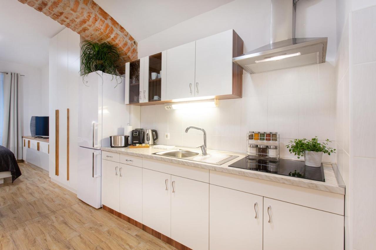 Apartments Tivoli Ljubljana Ngoại thất bức ảnh
