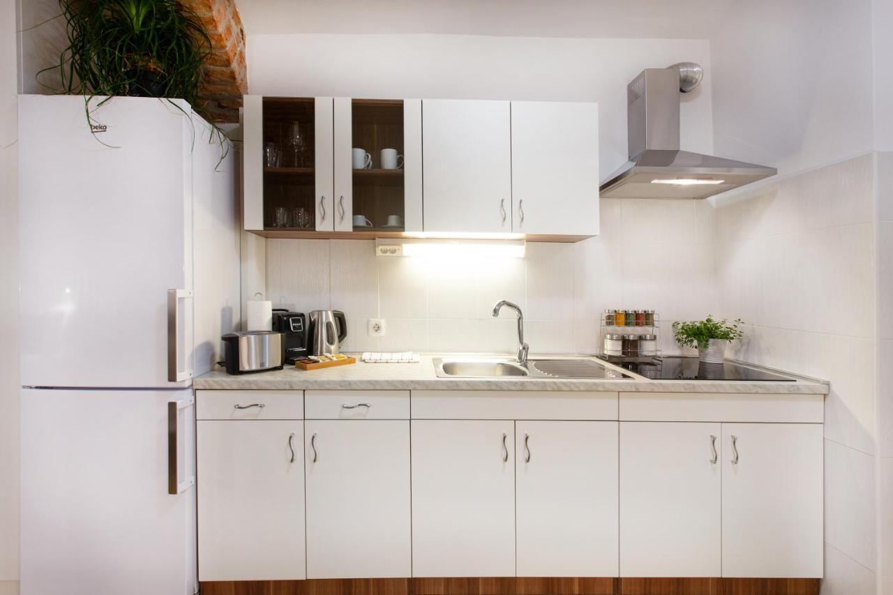 Apartments Tivoli Ljubljana Ngoại thất bức ảnh
